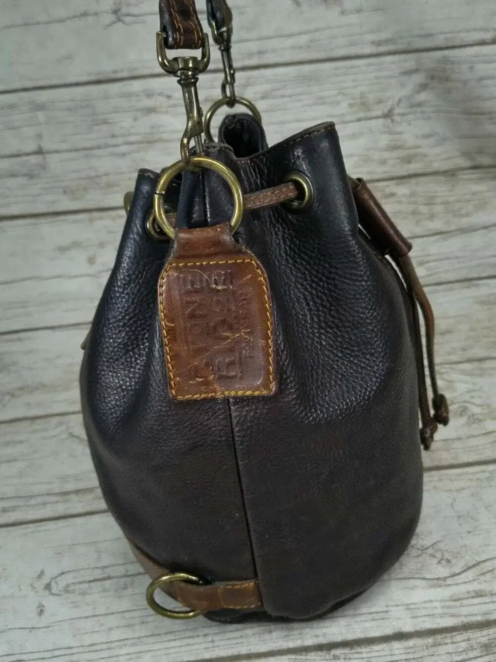 Stone Ridge Vintage Leather Drawstring Bucket Crossbody Bag